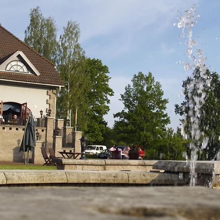 Hotell De Tolly Torva Exterior photo