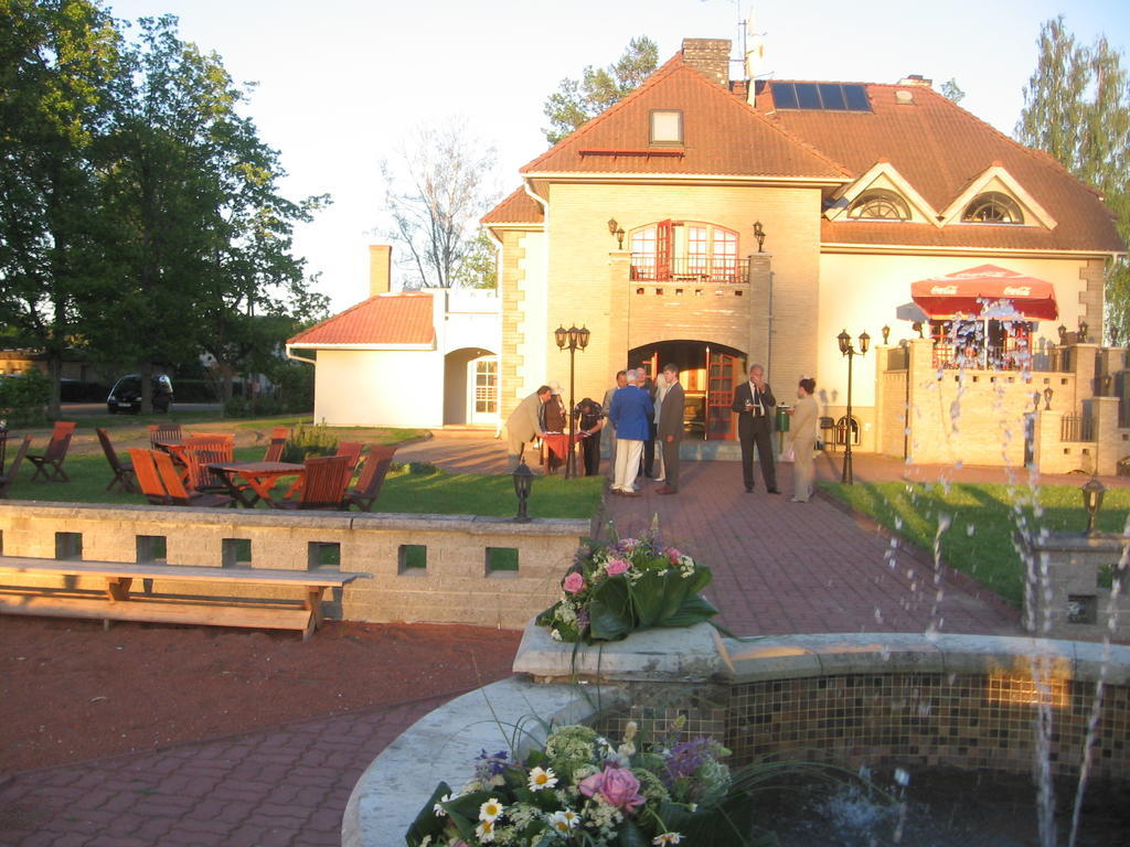 Hotell De Tolly Torva Exterior photo